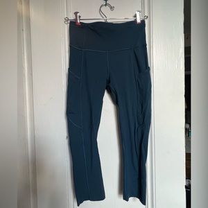 Fast and Free Crop Lululemon size 4 / Fast & Free